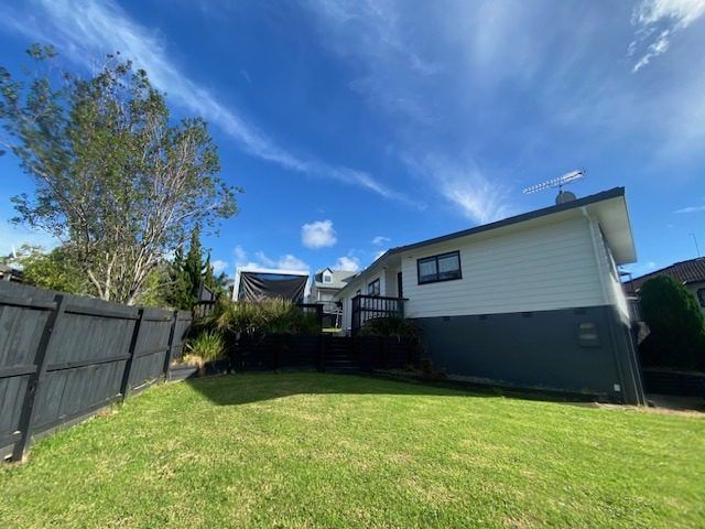  at 38 Gosford Drive, Botany Downs, Manukau City, Auckland