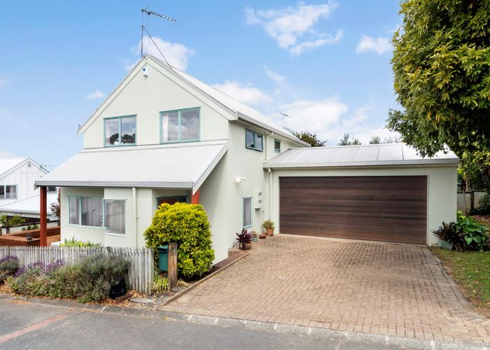  at 11/485 Don Buck Road, Massey, Auckland