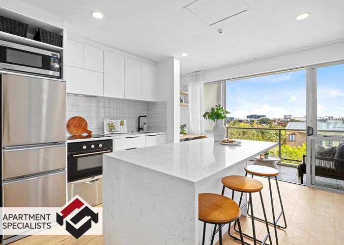  at 43 43 Virginia Avenue East, Eden Terrace, Auckland City, Auckland