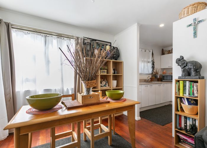  at 2 Buller Crescent, Manurewa, Auckland