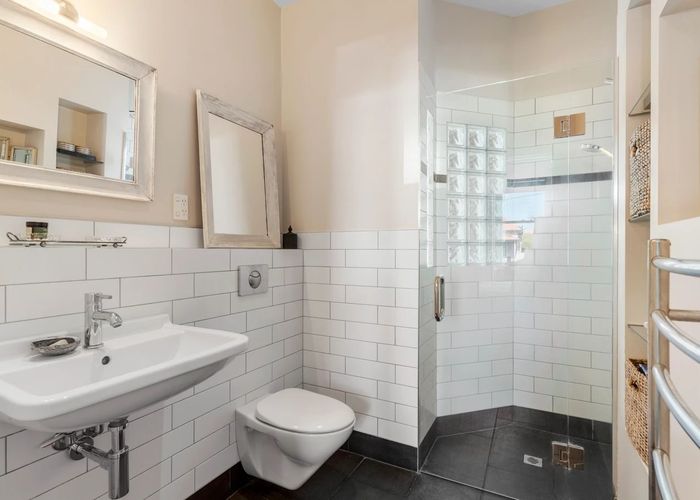  at 5 Cockburn Street, Grey Lynn, Auckland