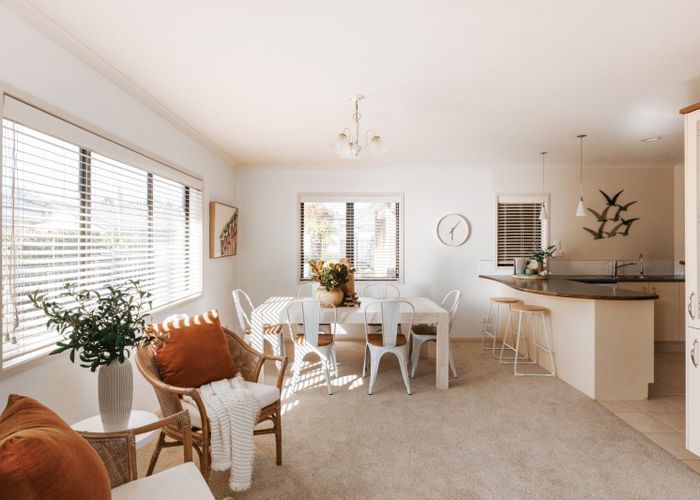  at 11 Santa Cruz Drive, Papamoa Beach, Papamoa