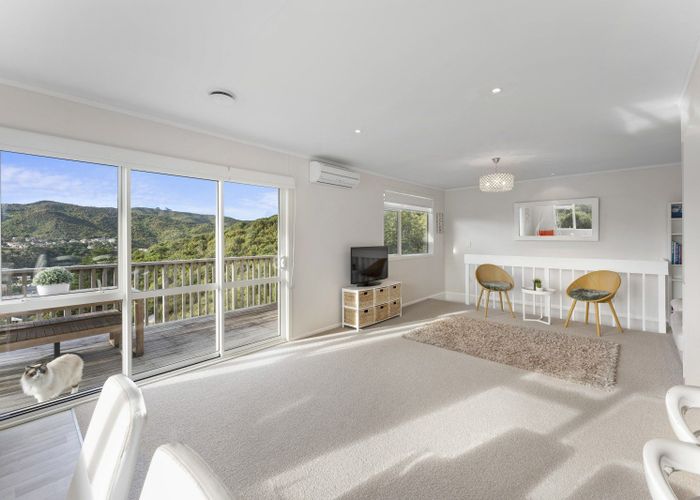  at 2/107 Allington Road, Karori, Wellington