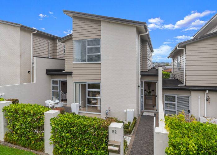  at 52 Topland Drive, Flat Bush, Auckland