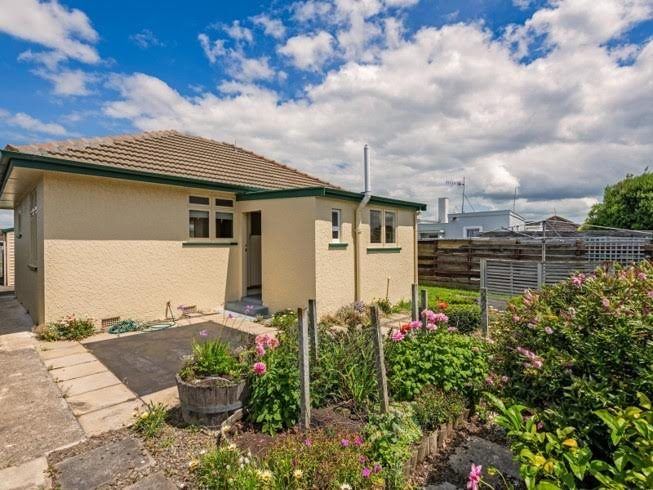  at 21 Rata Street, Roslyn, Palmerston North, Manawatu / Whanganui