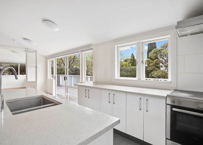  at 2/91 Sarsfield Street, Herne Bay, Auckland