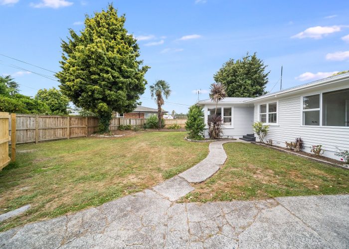  at 16 Thornton Place, Melville, Hamilton, Waikato