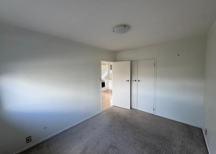  at 10/11 Kingsway Avenue, Sandringham, Auckland City, Auckland