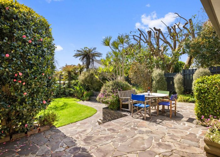  at 384 Devonport Road, Tauranga South, Tauranga