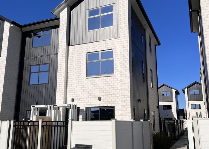  at 1/340 Cashel Street, Christchurch Central, Christchurch