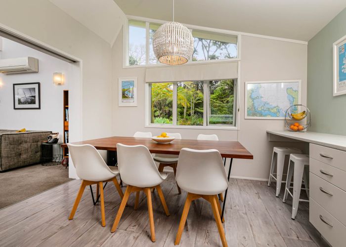  at 40 Greenhithe Road, Greenhithe, Auckland