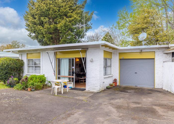  at 12A Southsea Crescent, Silverdale, Hamilton