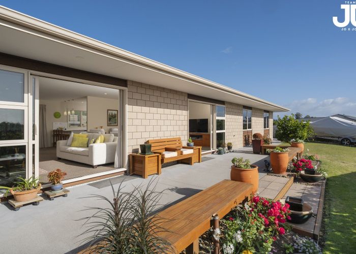  at 14 Kakapo Place, Pyes Pa, Tauranga