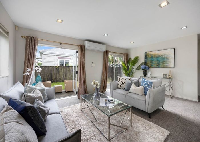  at 10 Pecan Place, Avondale, Auckland City, Auckland