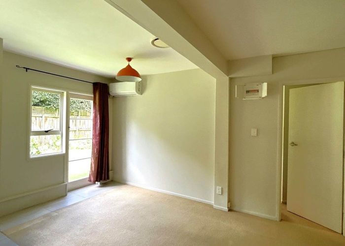  at 4/10 Bellevue Road, Mount Eden, Auckland City, Auckland