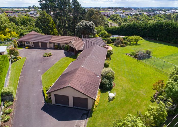  at 25 Waicola Drive, Fitzherbert, Palmerston North