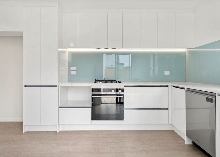  at 90C Seymour Road, Sunnyvale, Waitakere City, Auckland