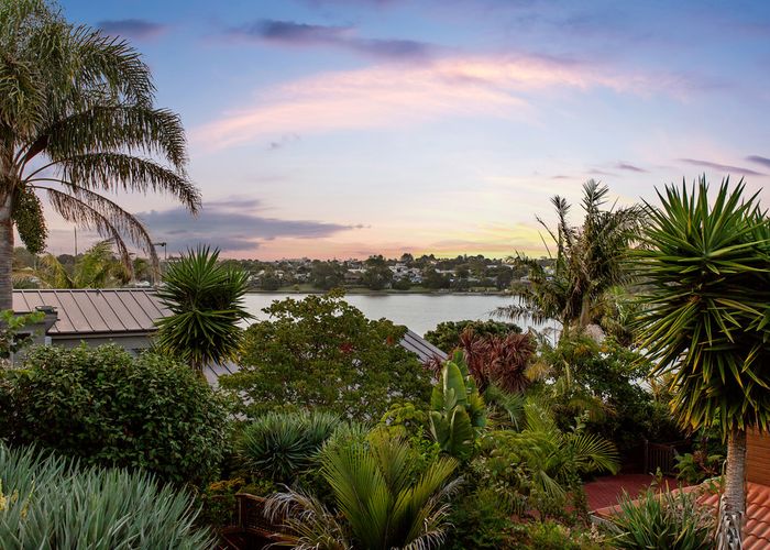  at 13 Marine Lane, Mount Wellington, Auckland