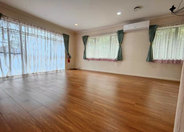  at 6 Belsera Court, Northpark, Manukau City, Auckland