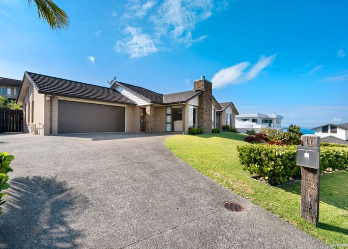  at 11 Beauvoir Avenue, Matakatia, Whangaparaoa