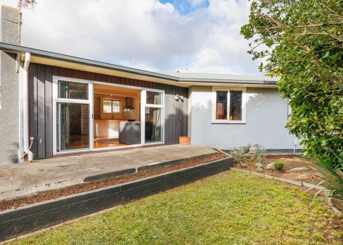  at 132 Limbrick Street, Terrace End, Palmerston North, Manawatu / Whanganui