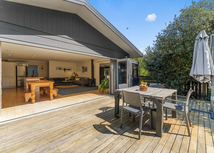  at 95b Simpson Road, Papamoa Beach, Tauranga, Bay Of Plenty