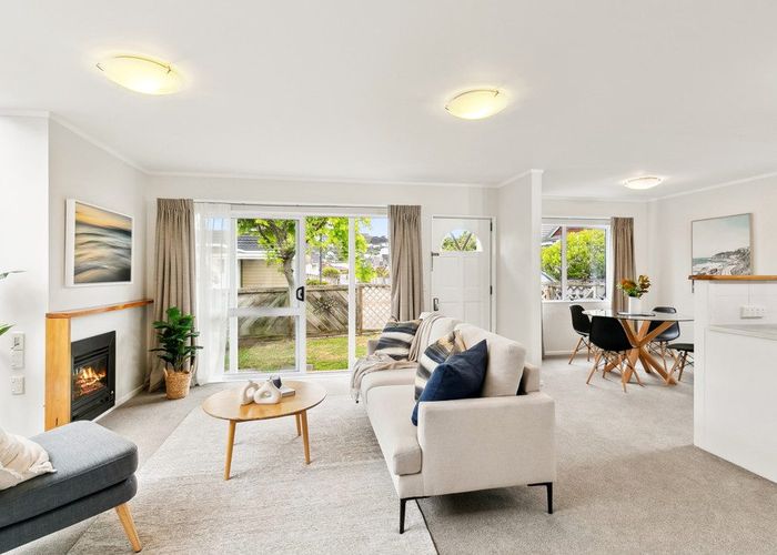  at 6 Macalister Place, Miramar, Wellington