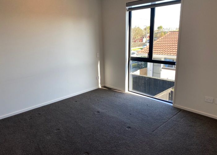  at 2/515 Worcester Street, Linwood, Christchurch