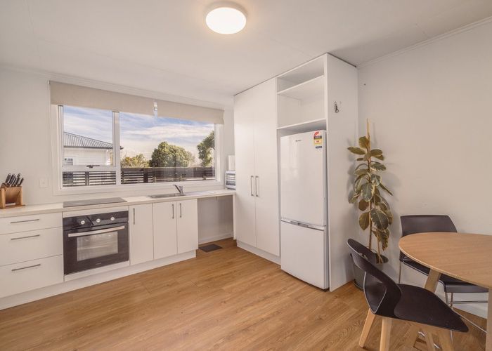  at 216 Wainoni Road, Avondale, Christchurch