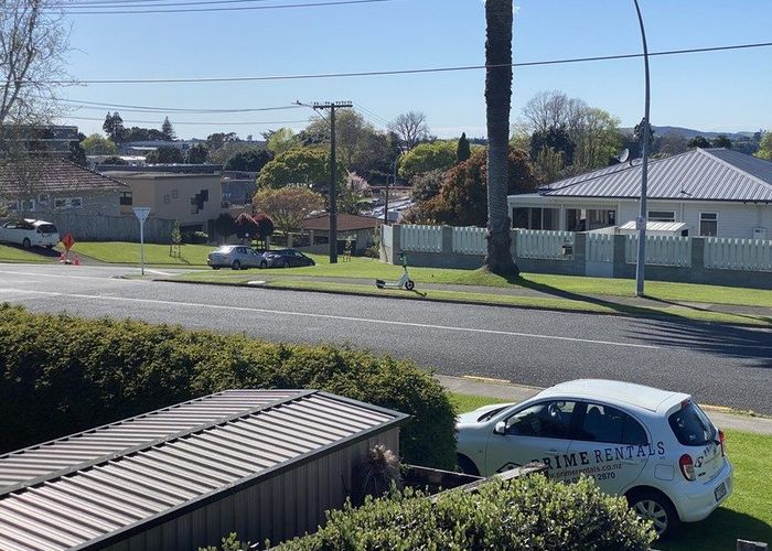 For rent Edgecumbe Road, Avenues, Tauranga, Bay Of Plenty homes.co.nz