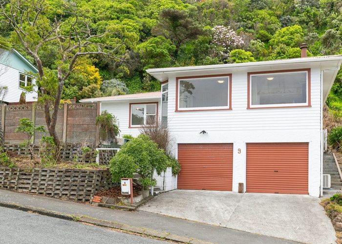  at 9 Halifax Street, Kingston, Wellington, Wellington