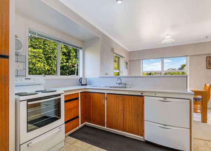  at 2/13 Ashdown place, Papakura, Papakura, Auckland