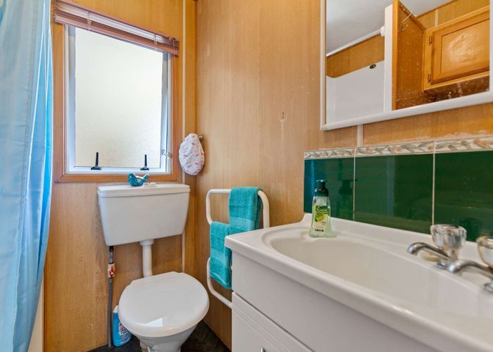  at 4 Hugh Avenue, Hamurana