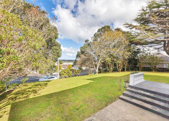  at 520 Mount Albert Road, Mount Roskill, Auckland
