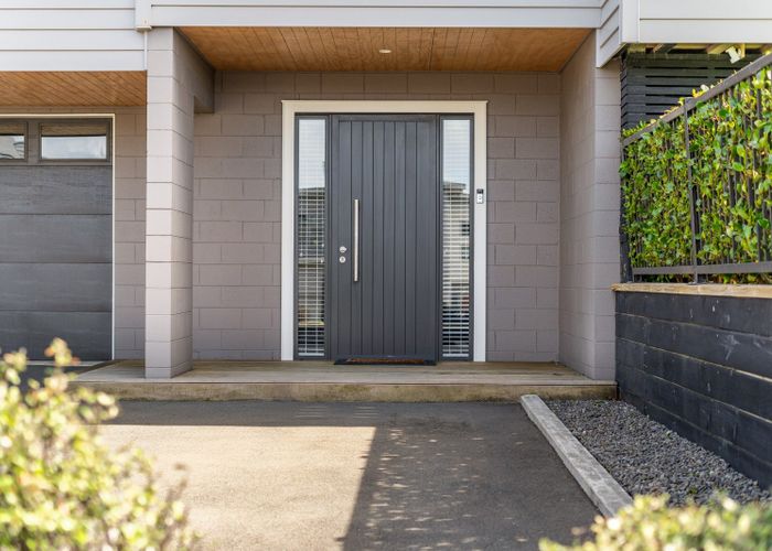  at 51 Endeavour Drive, Whitby, Porirua, Wellington