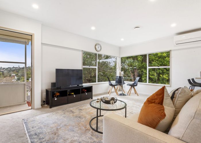  at 1/14A Camrose Place, Glenfield, North Shore City, Auckland