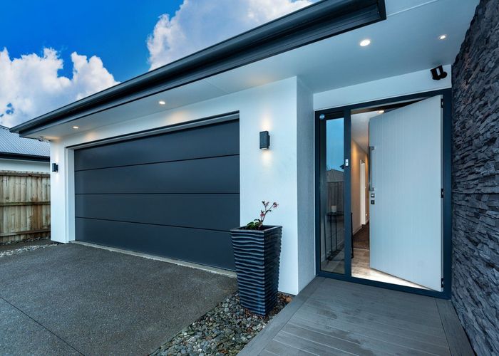  at 14 Blue Gum Place, New Brighton, Christchurch