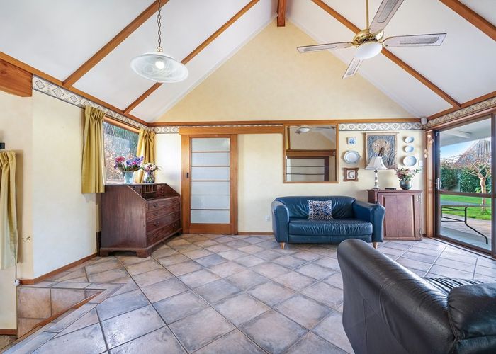  at 56 Hain Avenue, Mangere East, Auckland