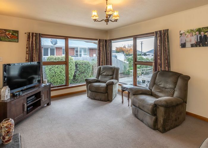  at 299 Wairakei Road, Bryndwr, Christchurch