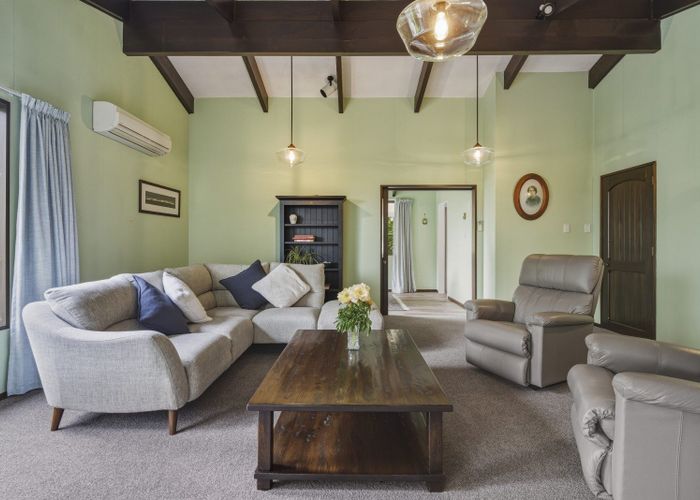  at 10 Windsor Place, Mosgiel, Dunedin, Otago