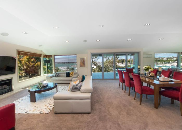  at 64 Compass Point Way, Half Moon Bay, Auckland