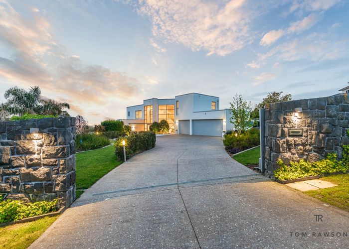  at 7 Imperial Place, Flat Bush, Auckland