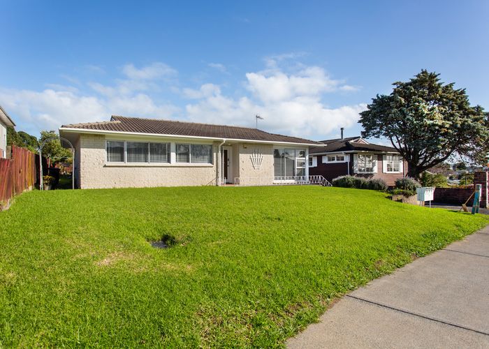  at 1/38 Littlejohn Street, Hillsborough, Auckland