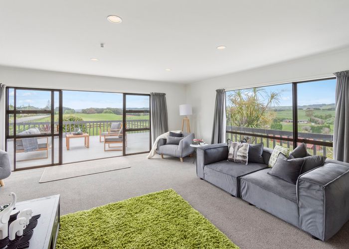  at 160 Burtt Road, Drury