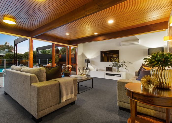  at 16 Archdall Street, Meadowbank, Auckland