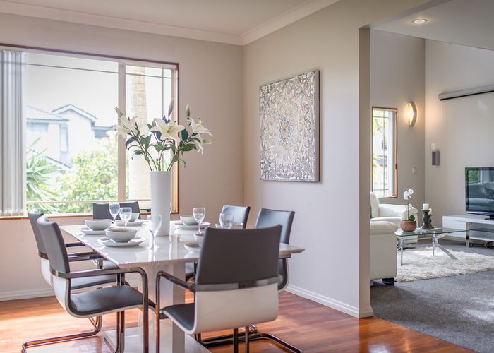  at 11 Cherrywood Crescent, Northpark, Auckland