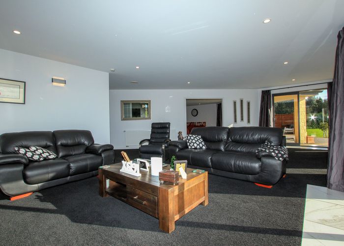  at 56 Sunrise Drive, SEAWARD BUSH, INVERCARGILL