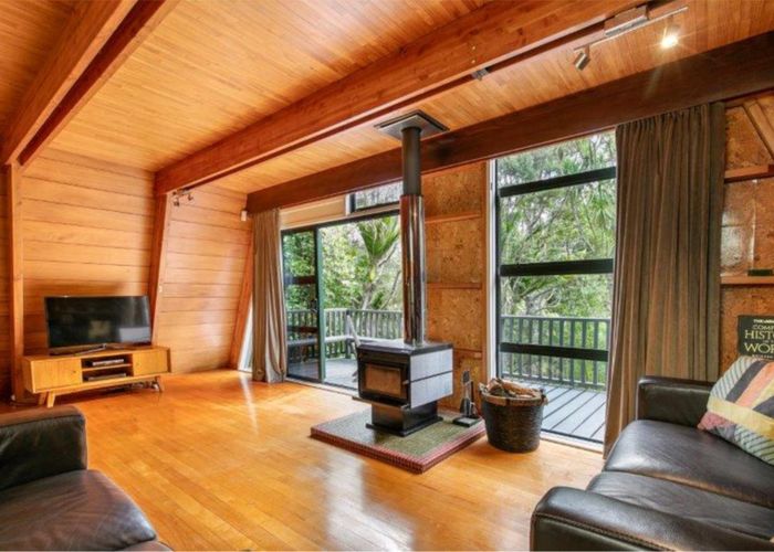  at 36 Titirangi Beach Road, Titirangi, Auckland