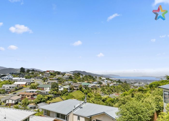  at 2/259 Major Drive, Kelson, Lower Hutt