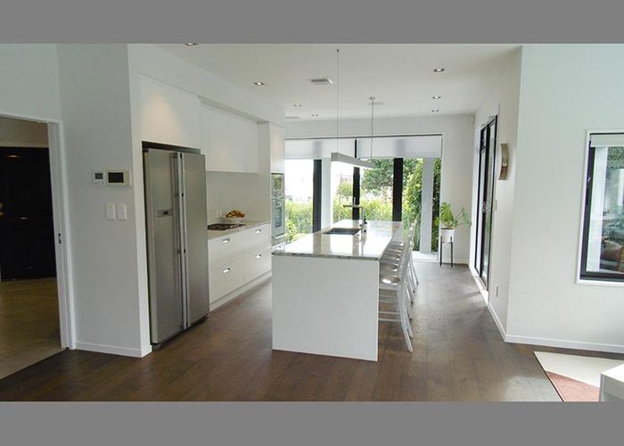  at 102 Selwyn Avenue, Mission Bay, Auckland